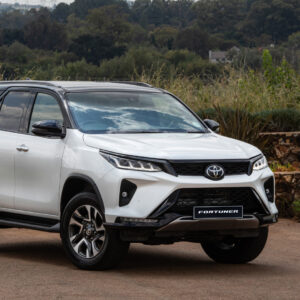 Alternative view of Toyota Fortuner 2023