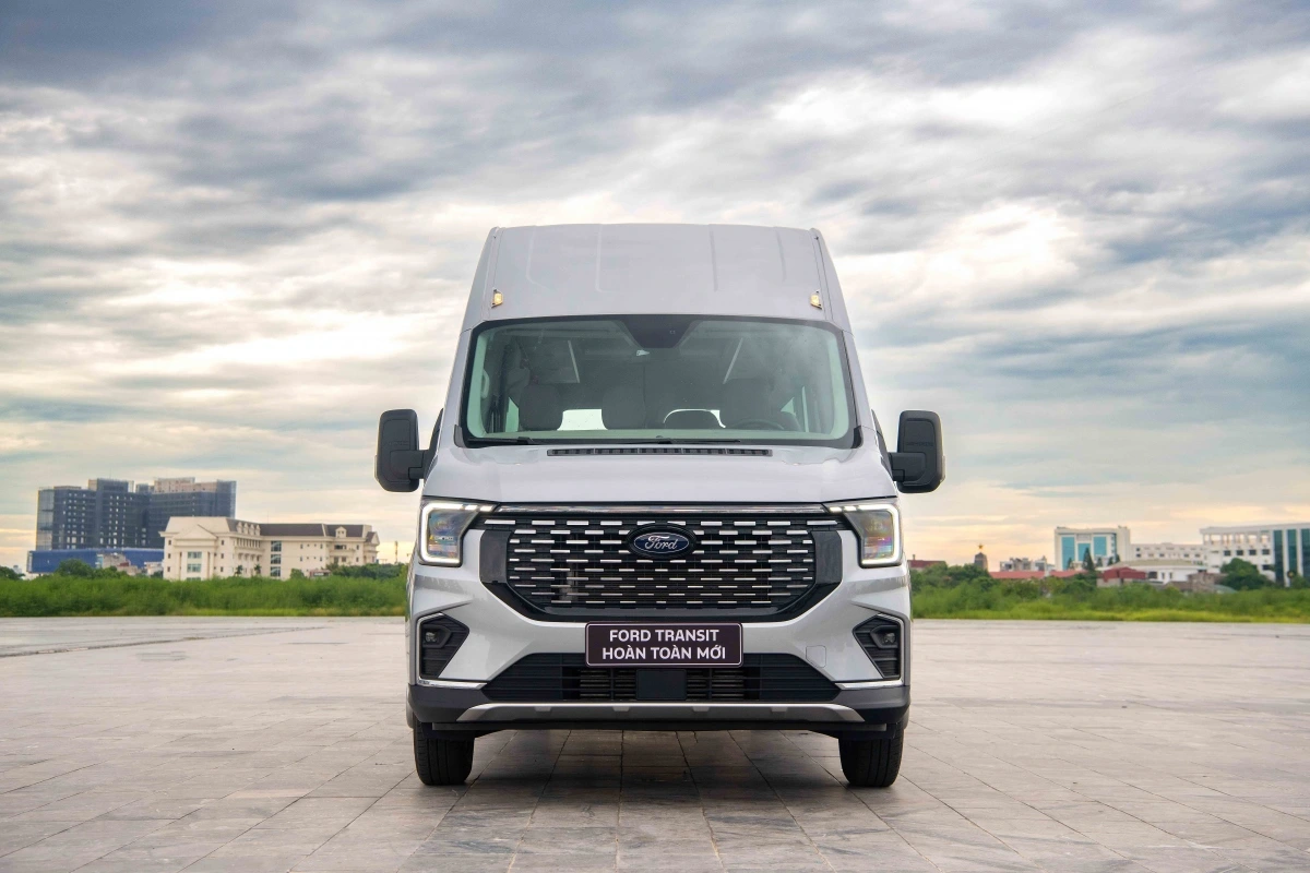 Ford Transit 2024
